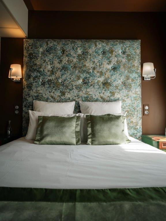 Brit Hotel Privilege Lisieux - La Villa Des Arts Dış mekan fotoğraf