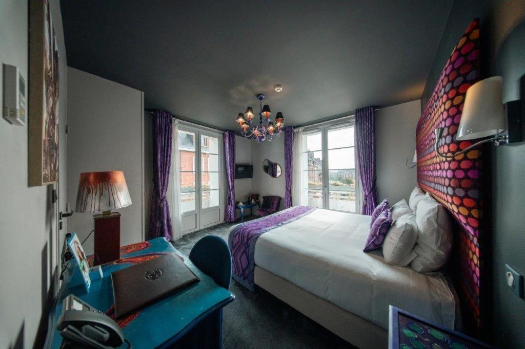 Brit Hotel Privilege Lisieux - La Villa Des Arts Dış mekan fotoğraf