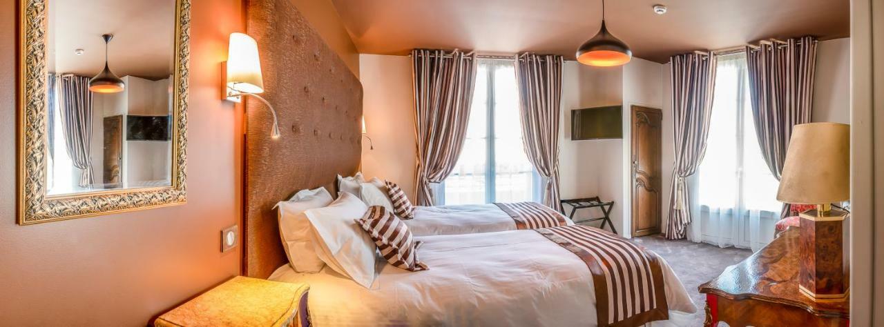 Brit Hotel Privilege Lisieux - La Villa Des Arts Dış mekan fotoğraf